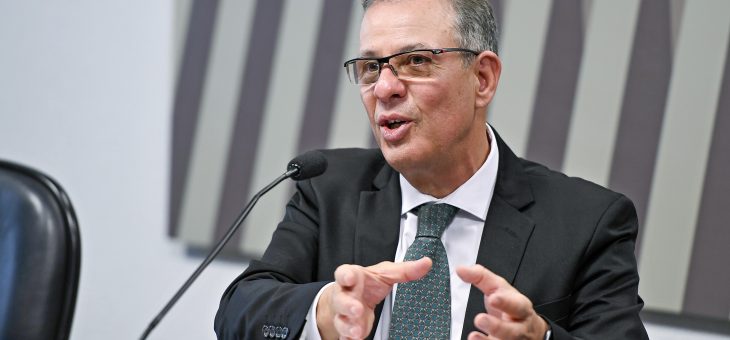 Setor elétrico demandará investimentos de R$ 450 bi até 2029, diz ministro