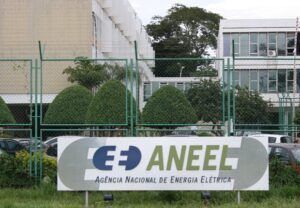 Aneel define novos valores do Proinfa e CDE para transmissoras
